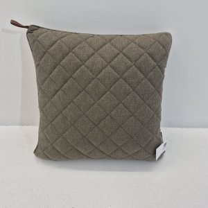 DIAMOND Kudde 50x50cm Olivgrön