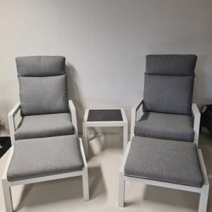 COMO Set 2 Recliner fåt 2 Fotpall 1 bord inkl dynor Vit